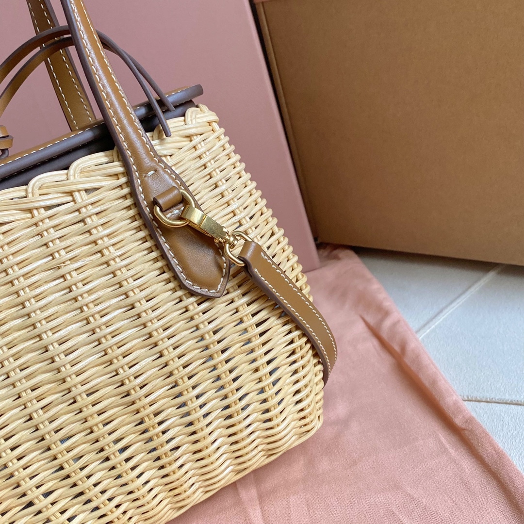miumiu