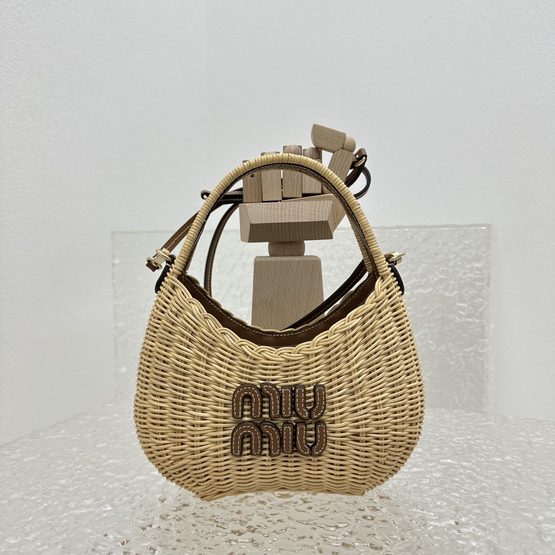 miumiu