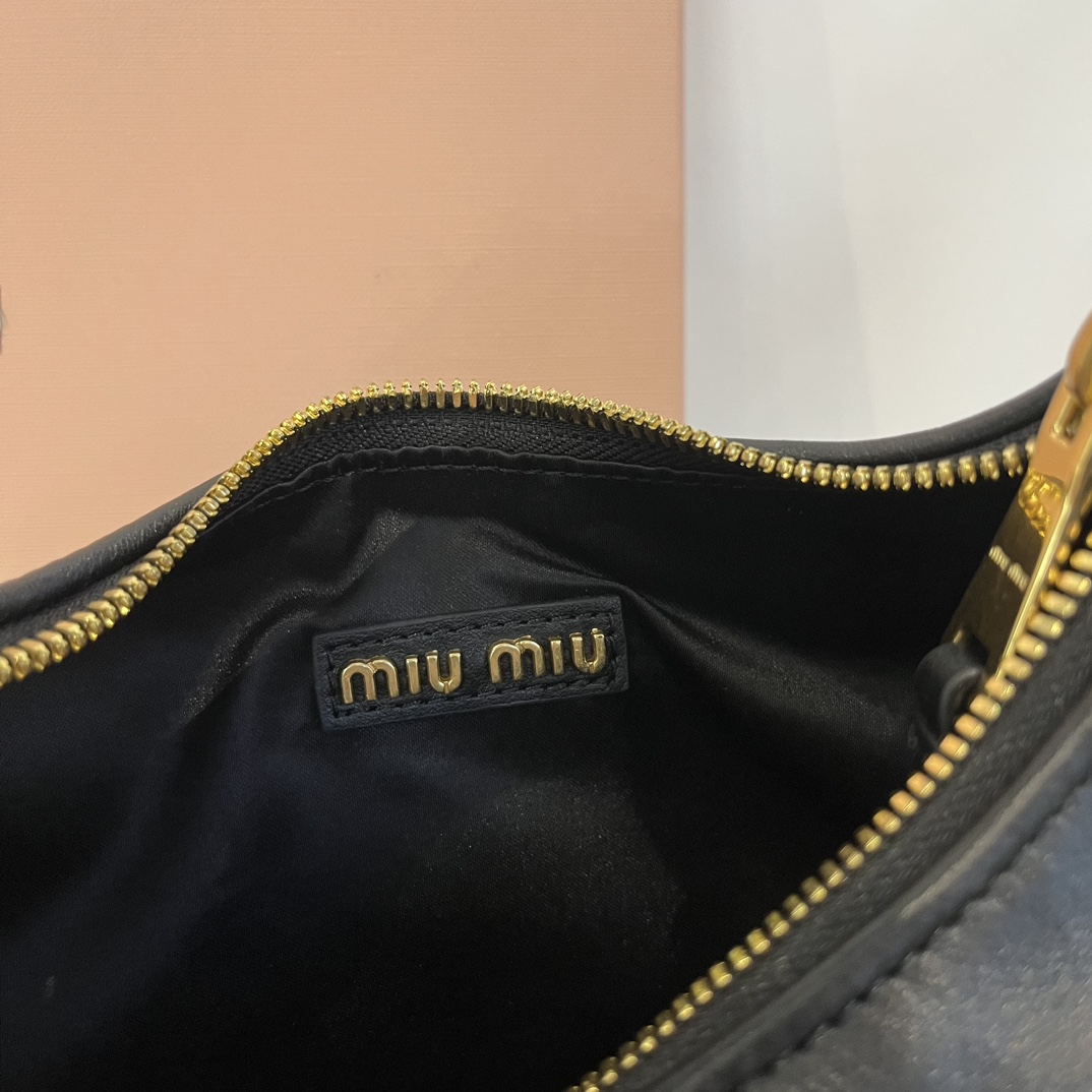 miumiu