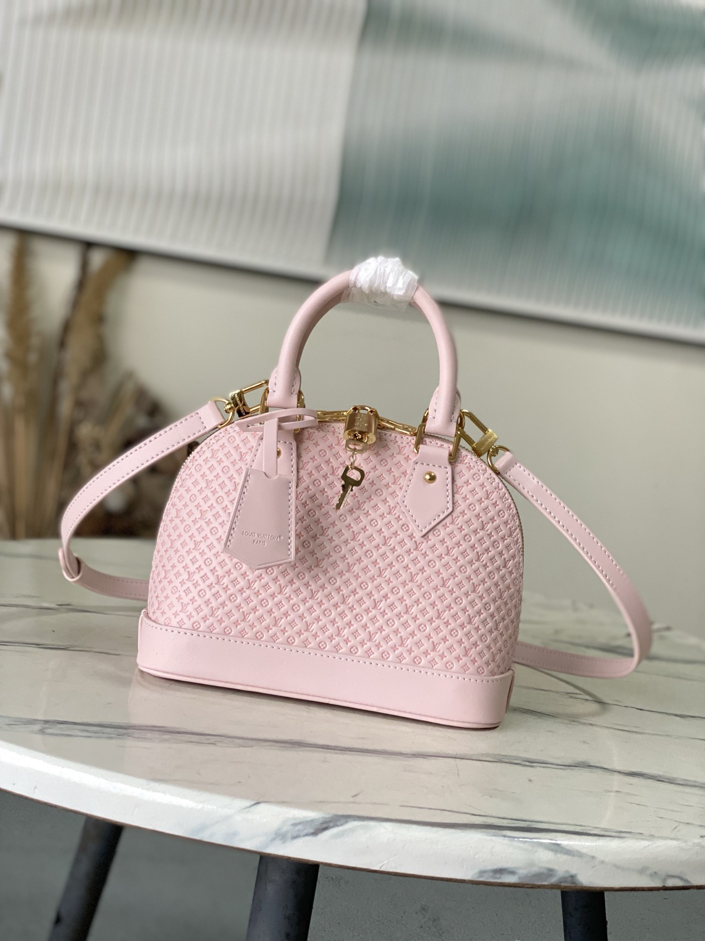 lv