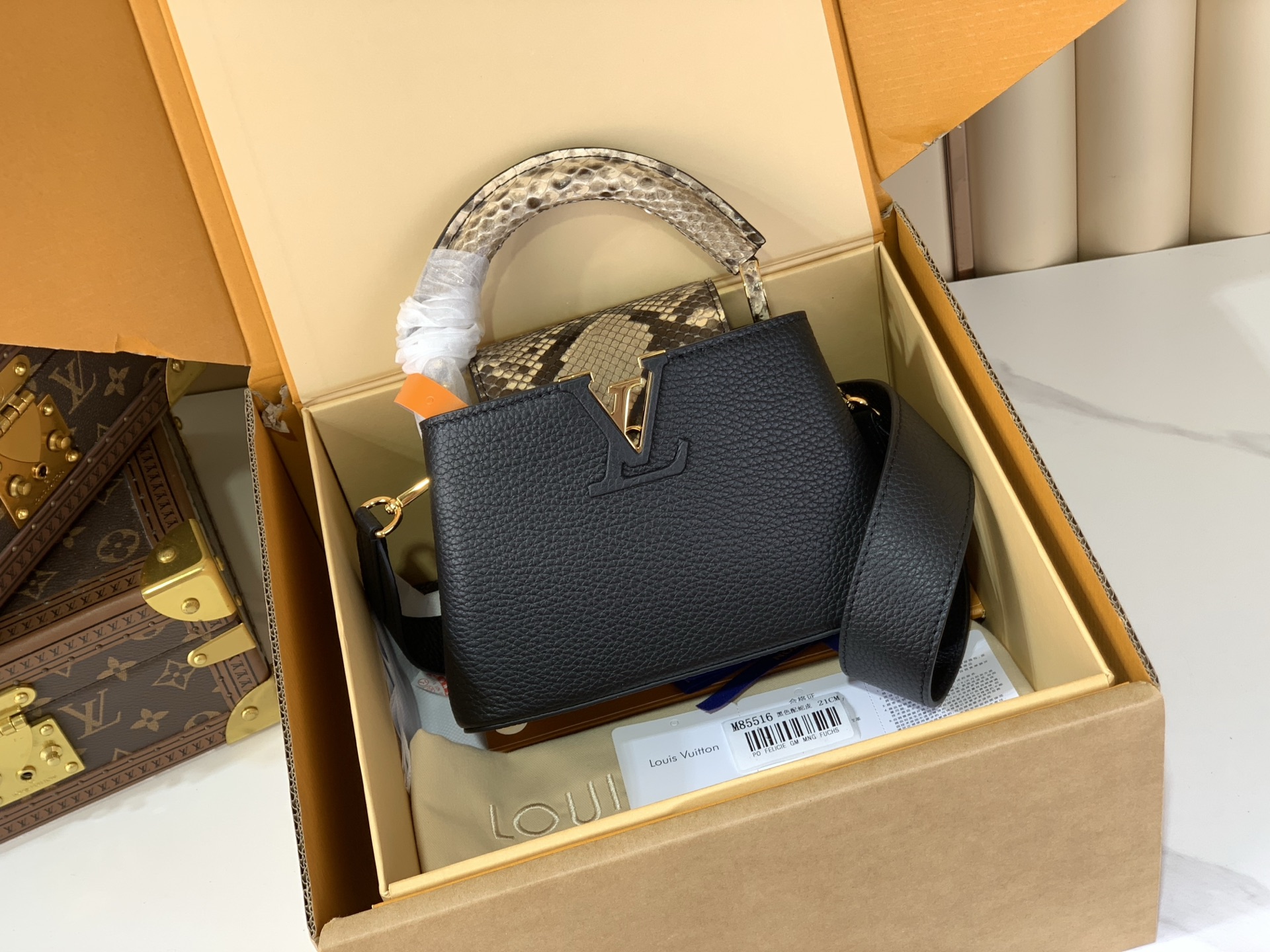 lv