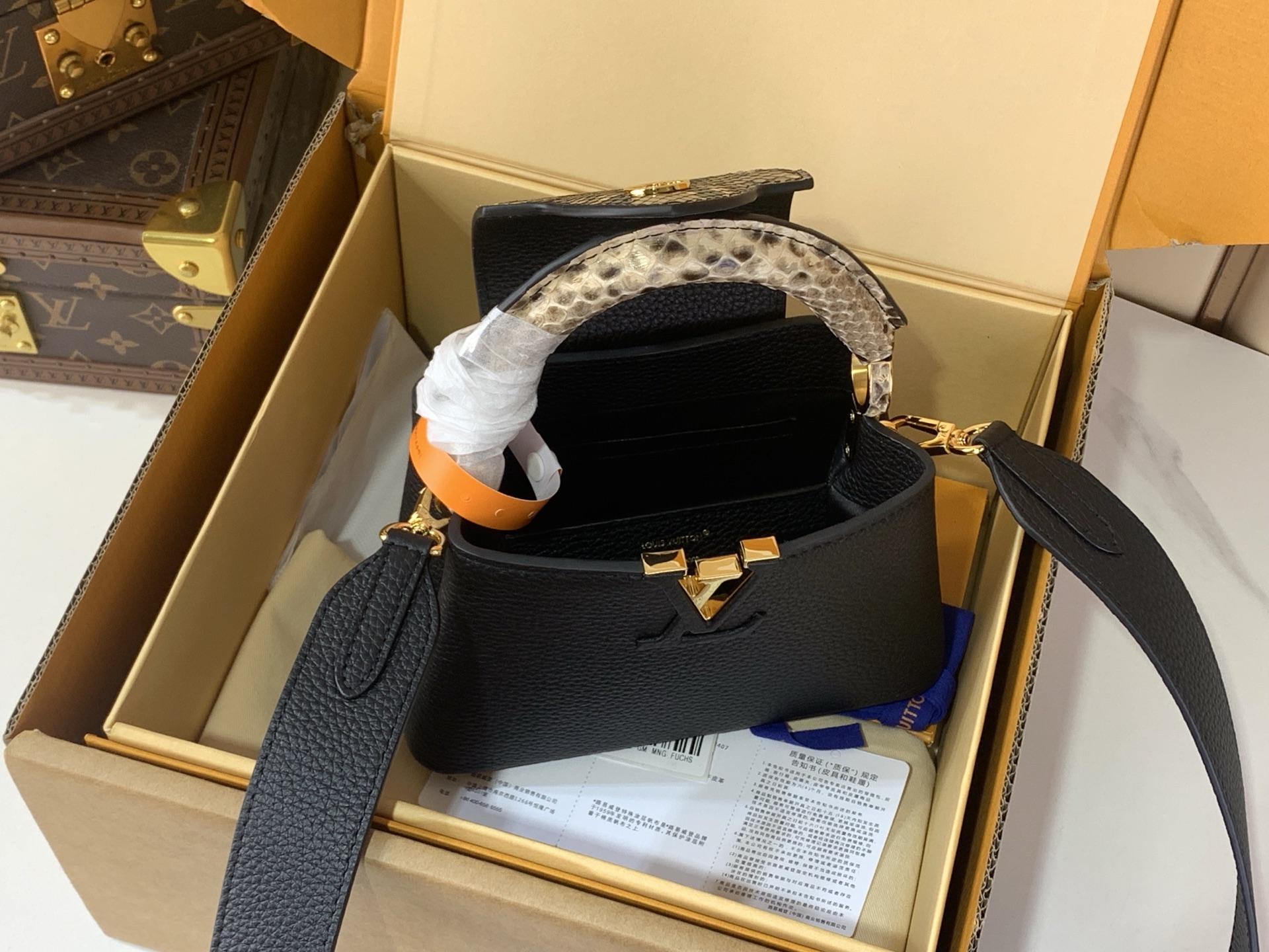 lv