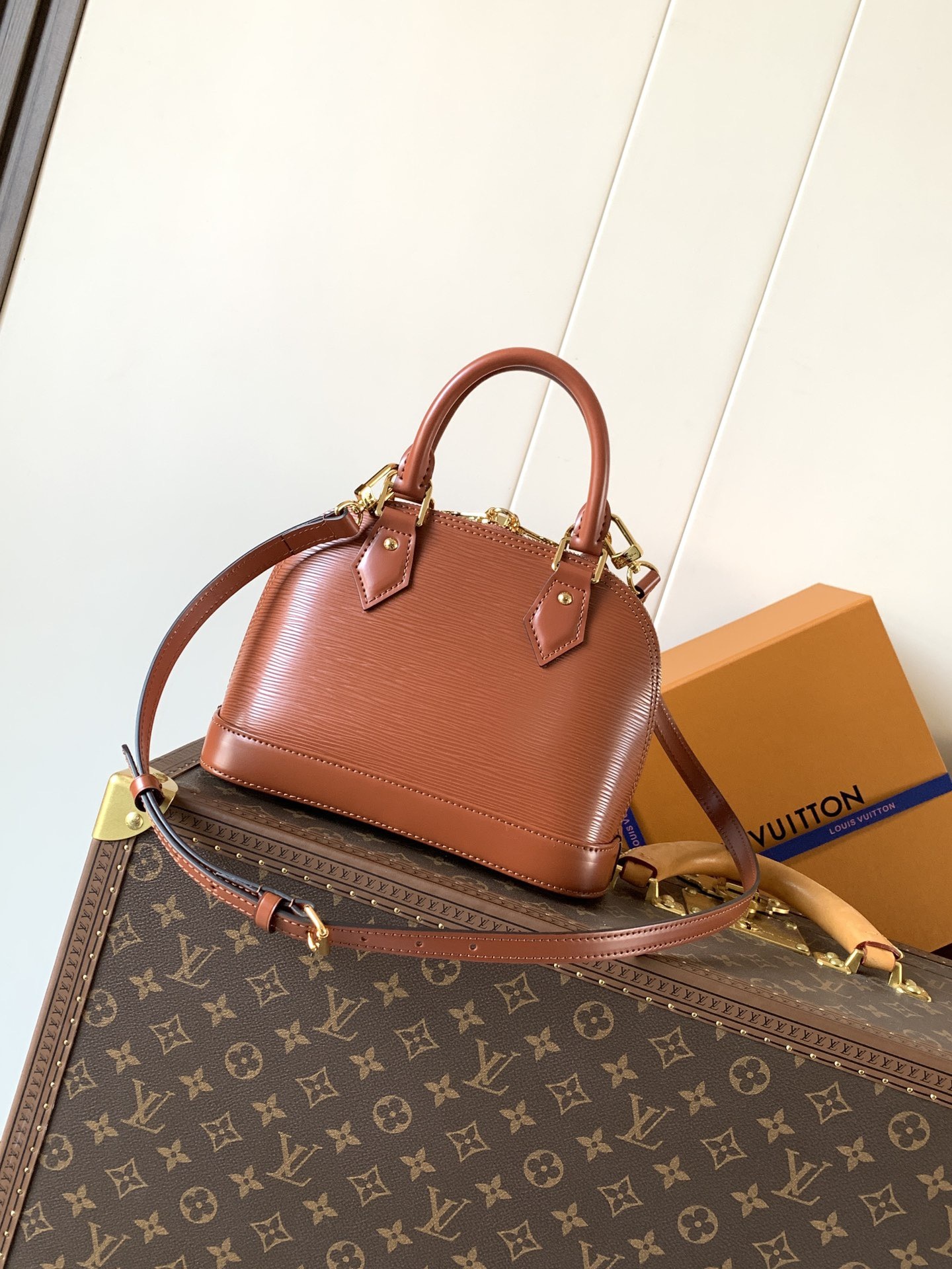lv