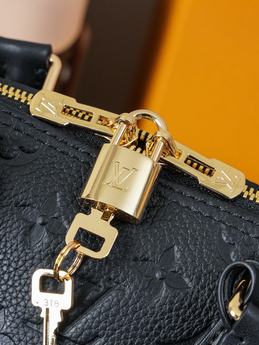 lv