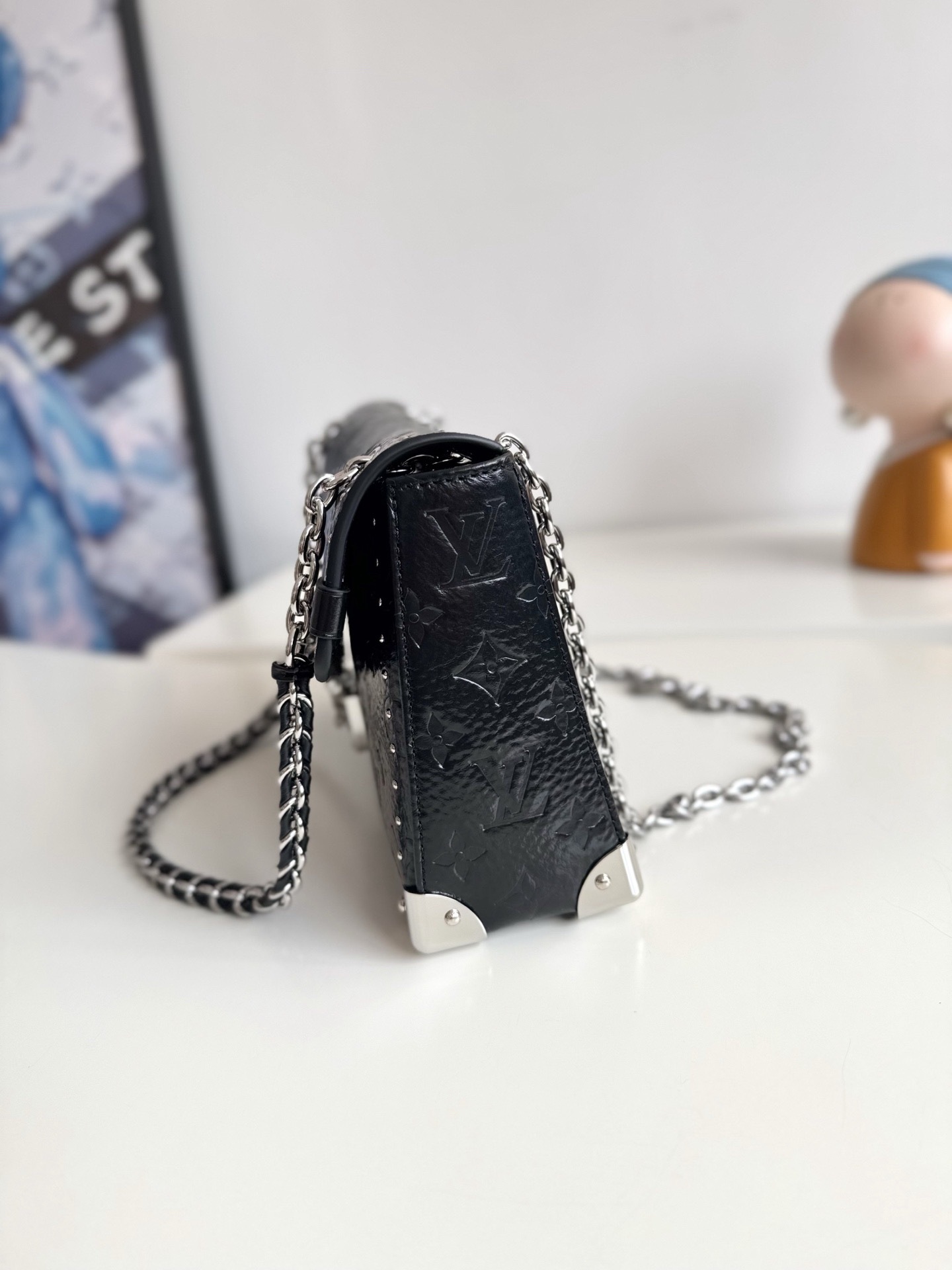 lv