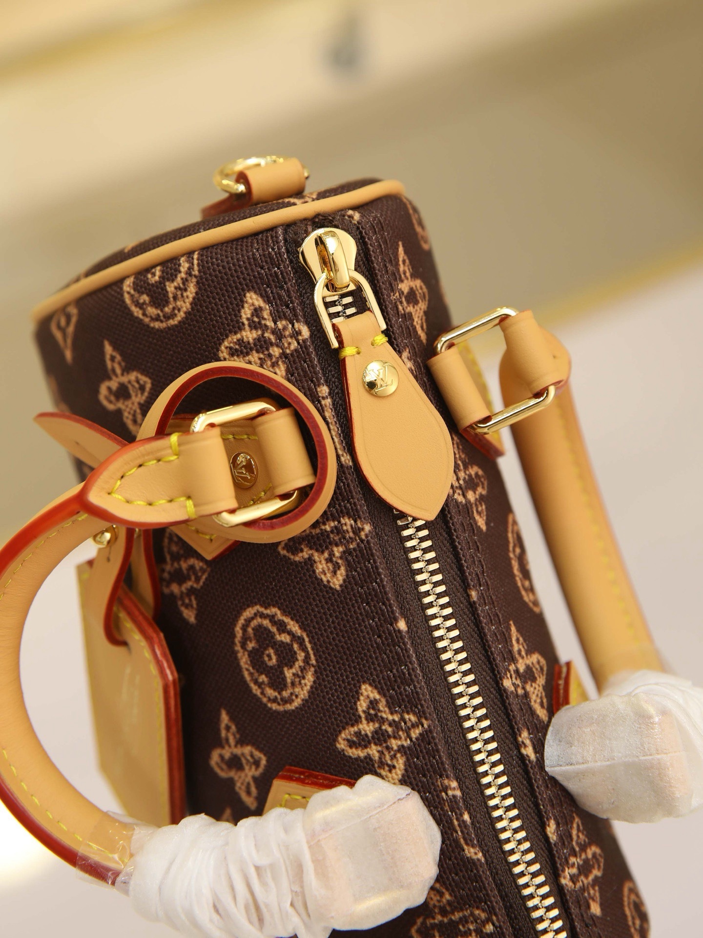 lv