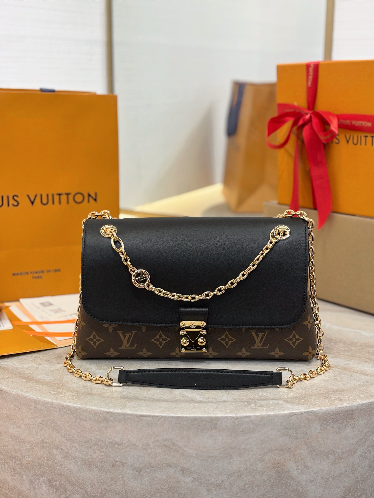 lv