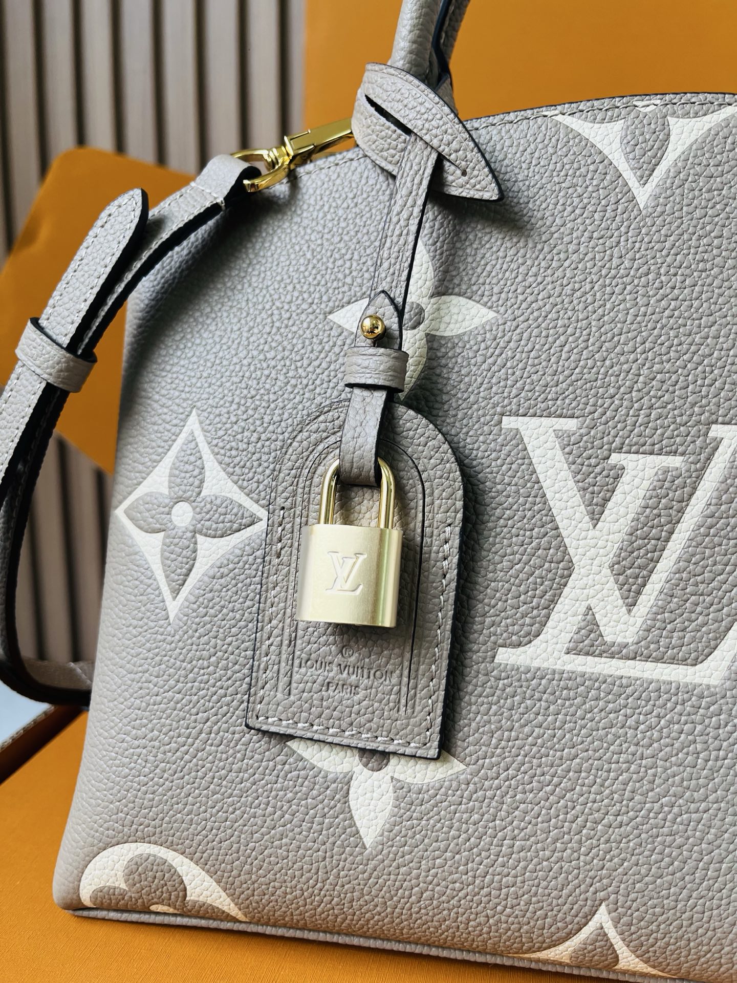   lv