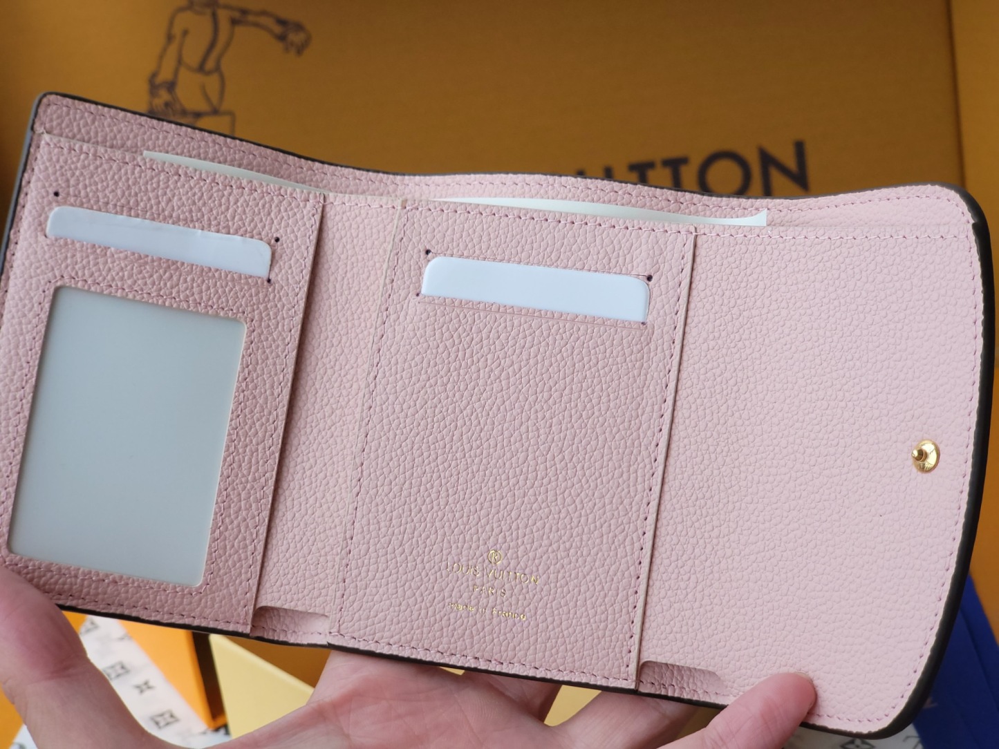 lady wallet