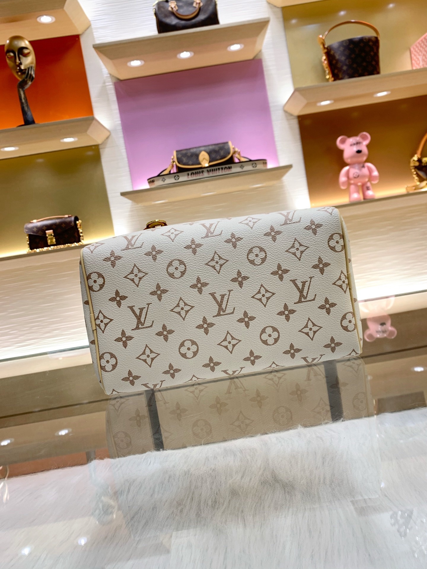 lv