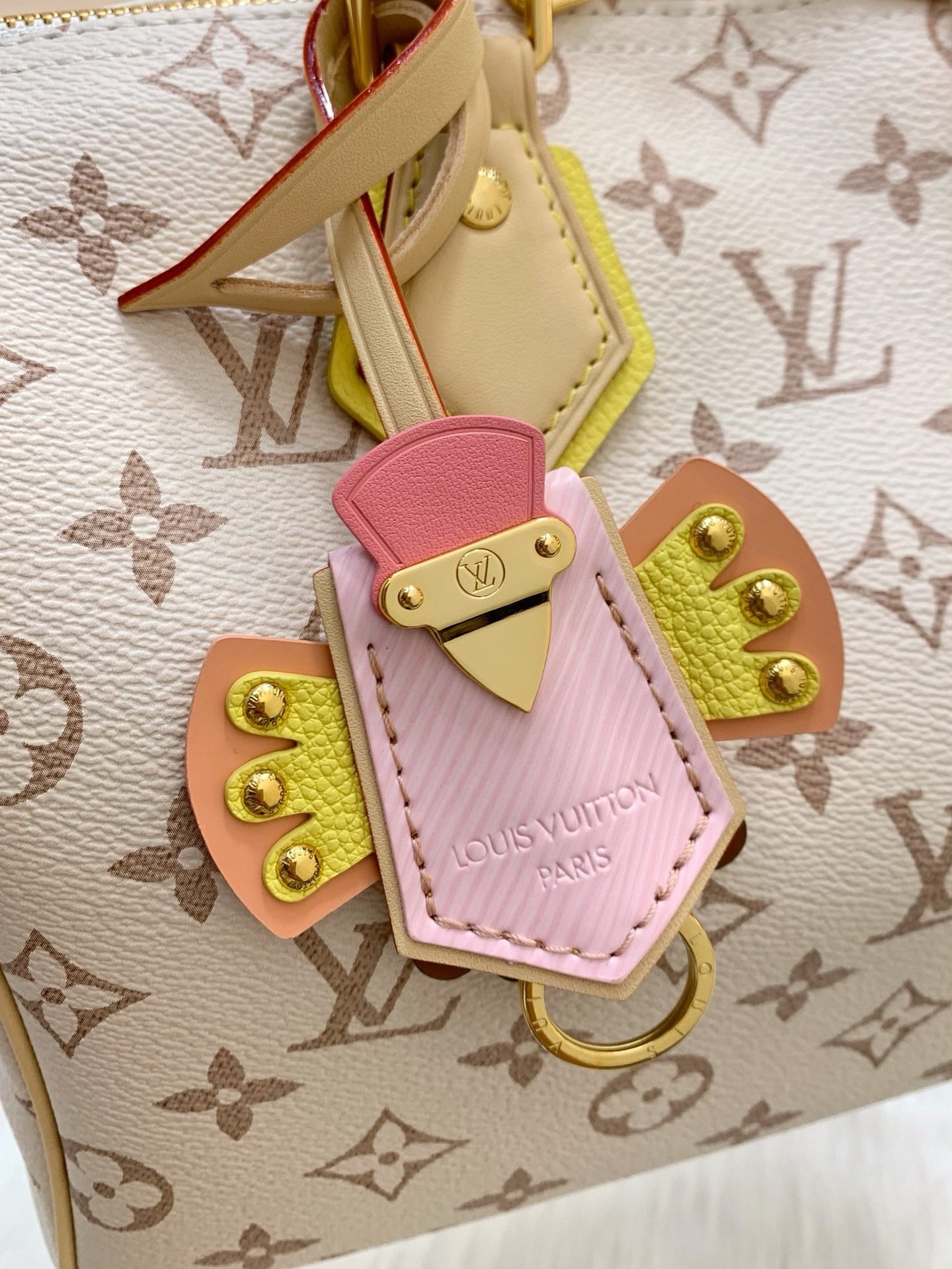 lv
