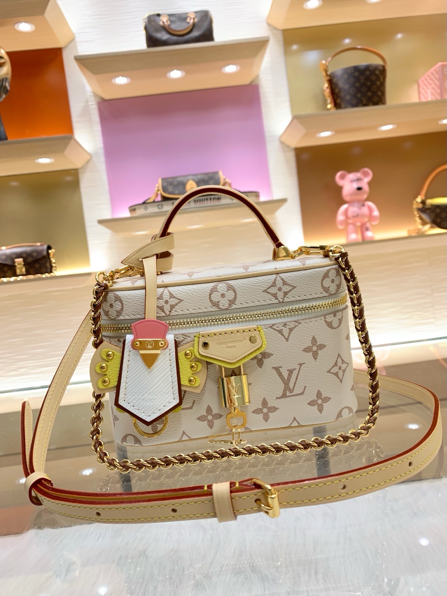 lv