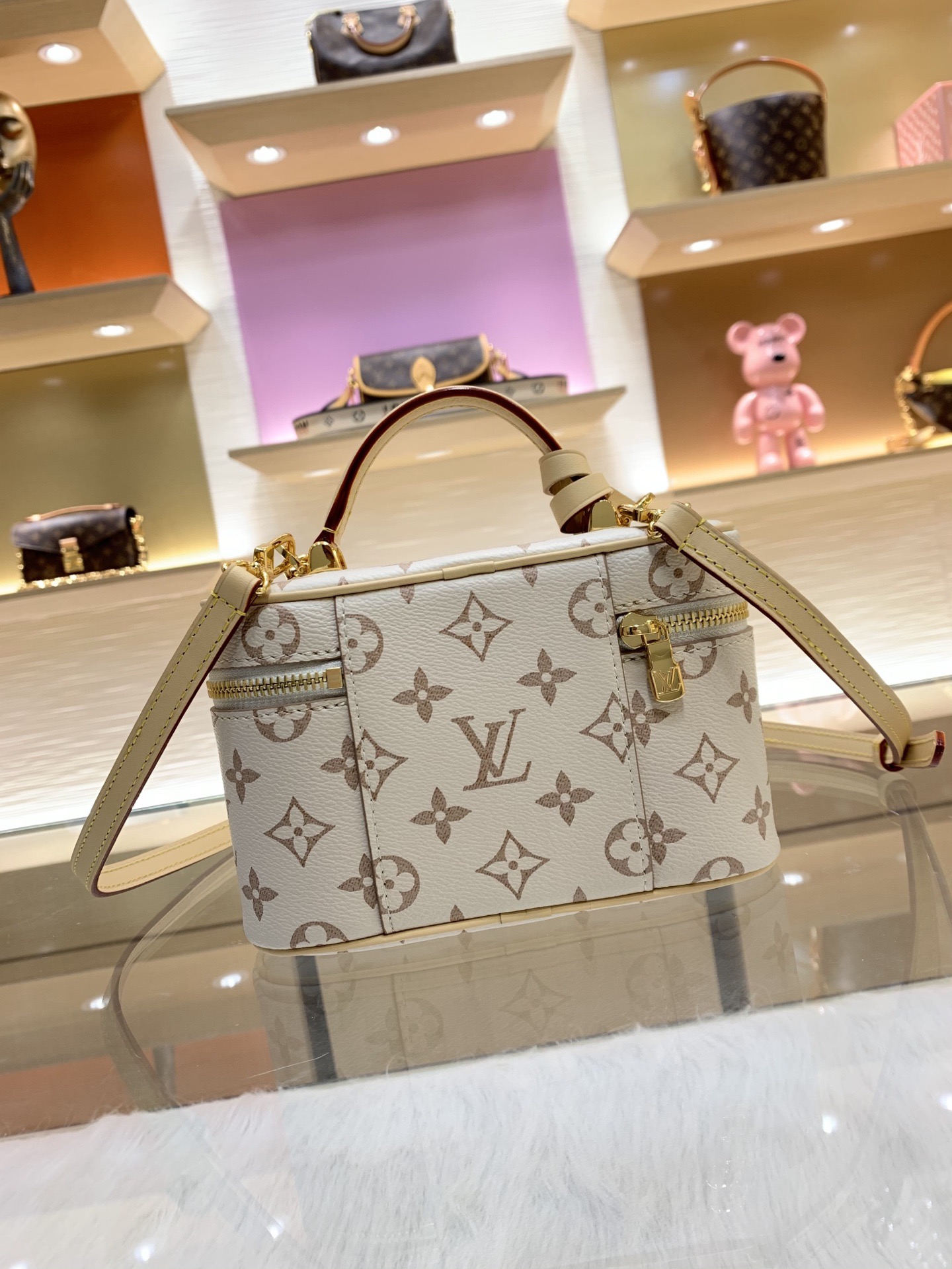 lv