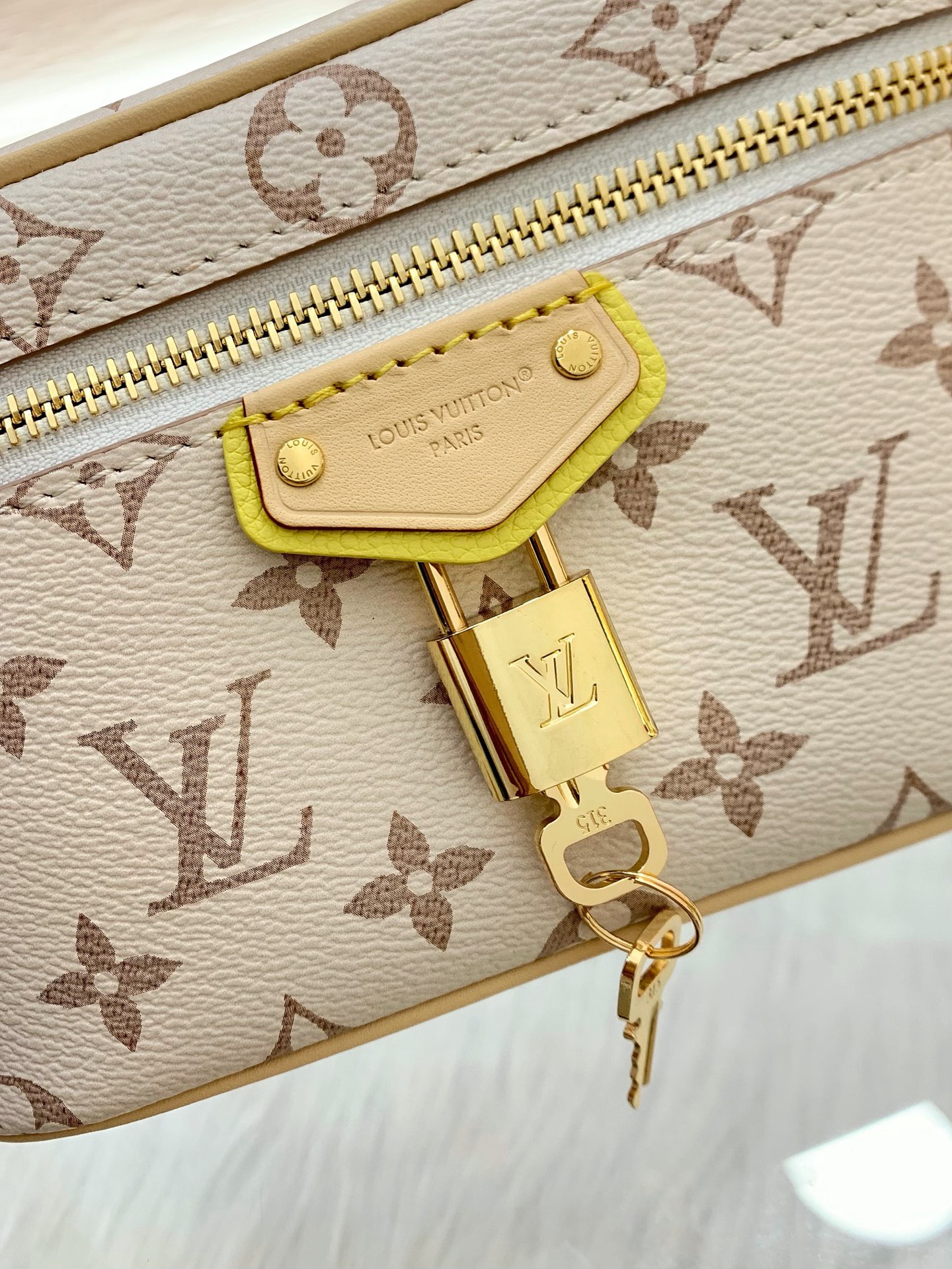 lv