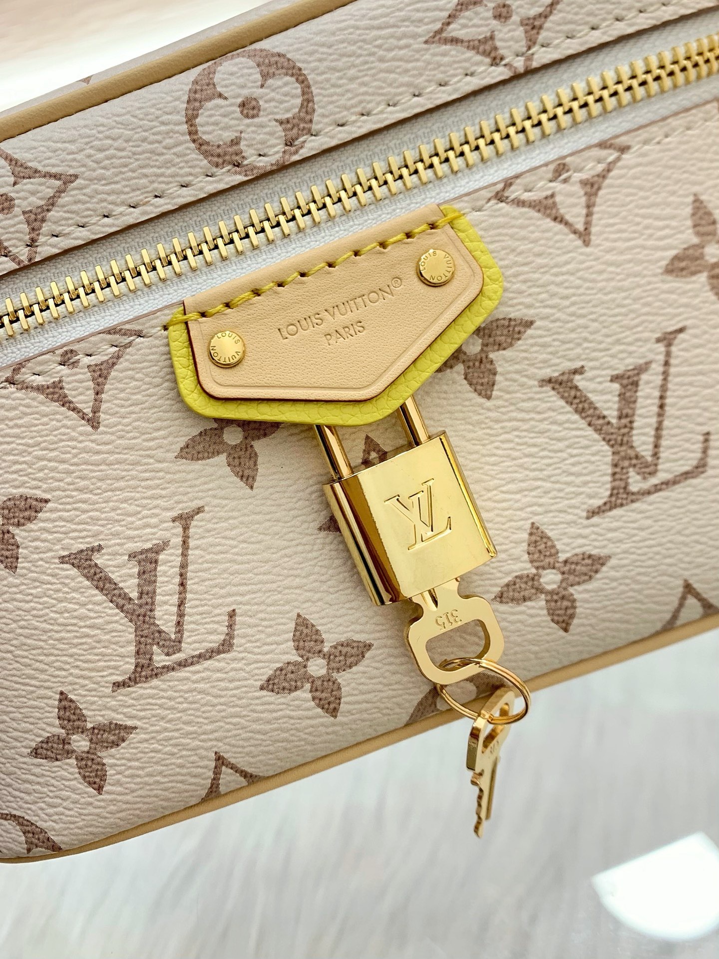 lv