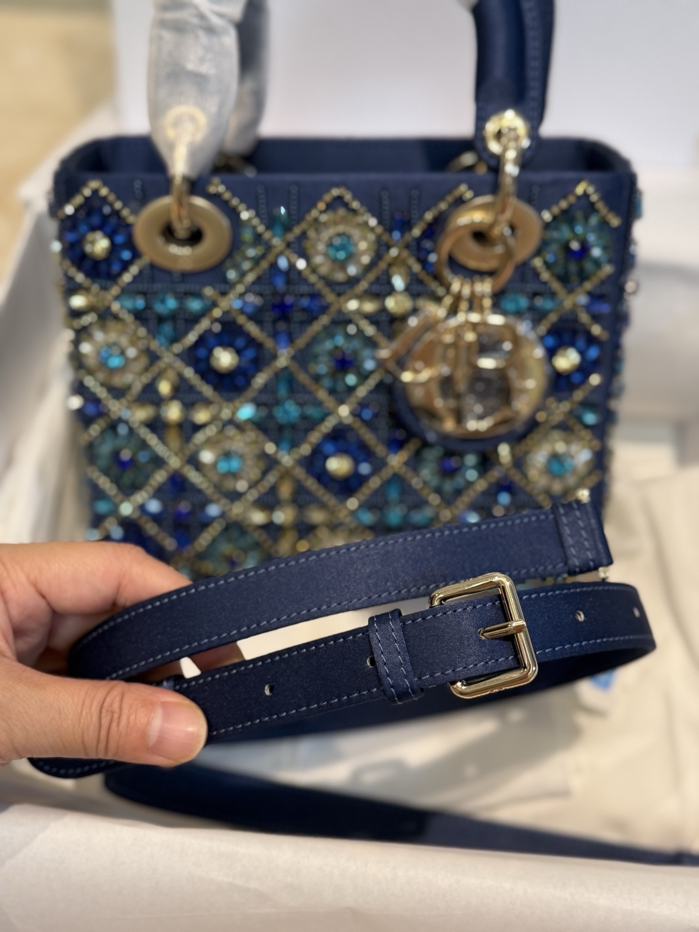   Dior