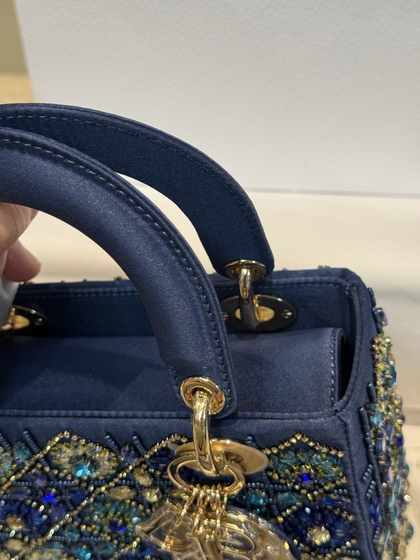   Dior