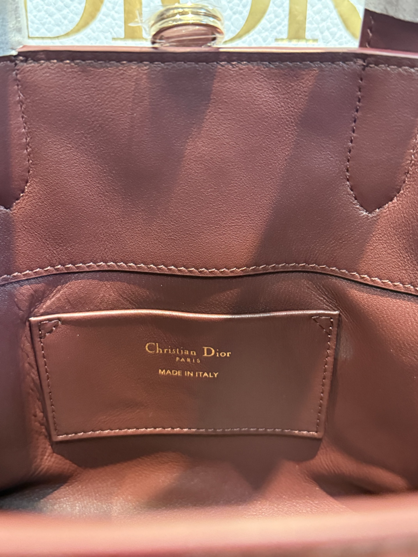  Dior