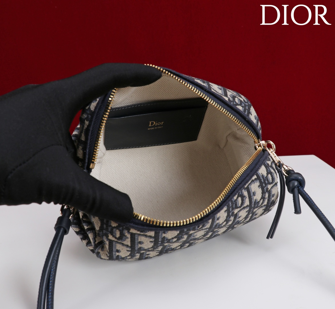  Dior