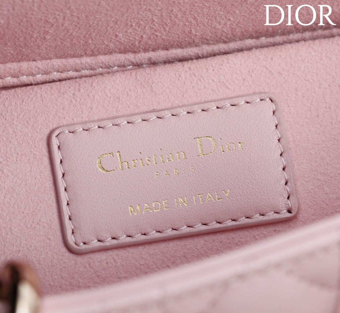     Dior