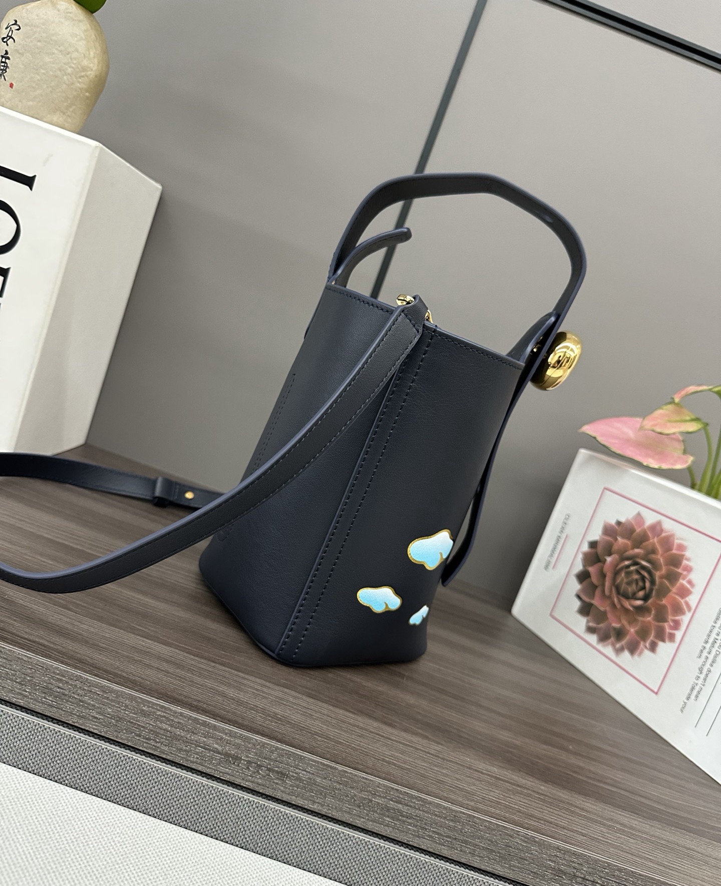 LOEWE