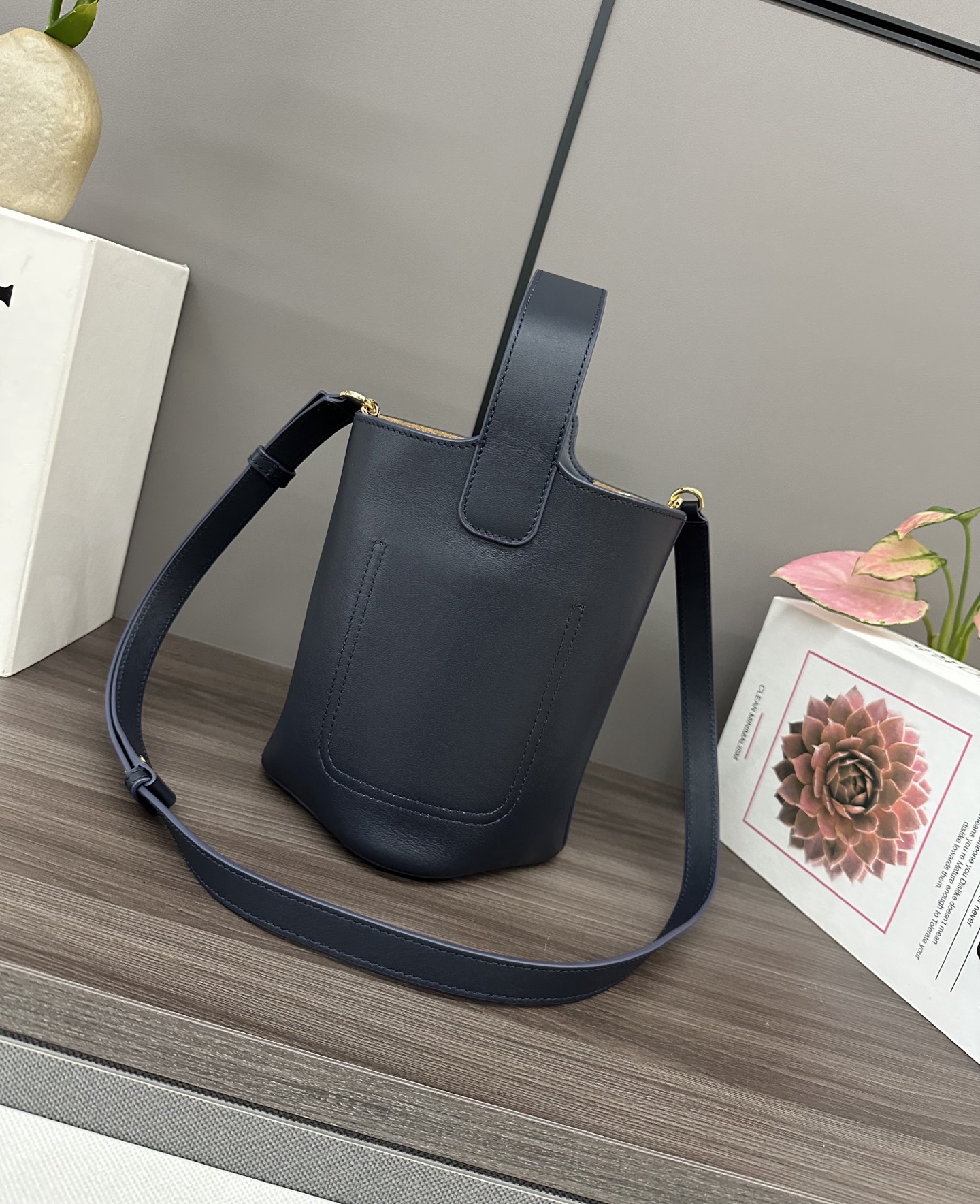 LOEWE