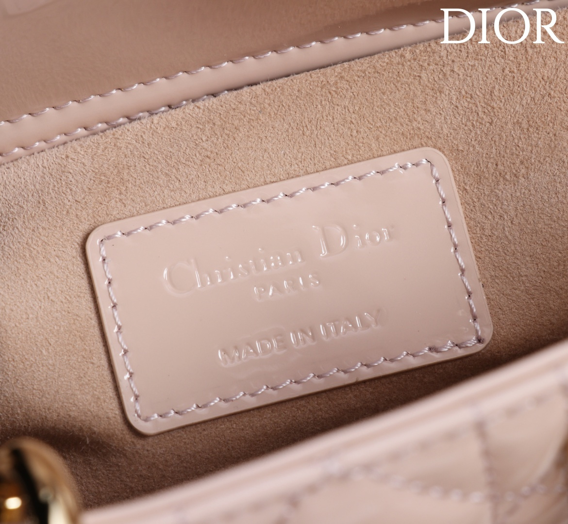   Dior