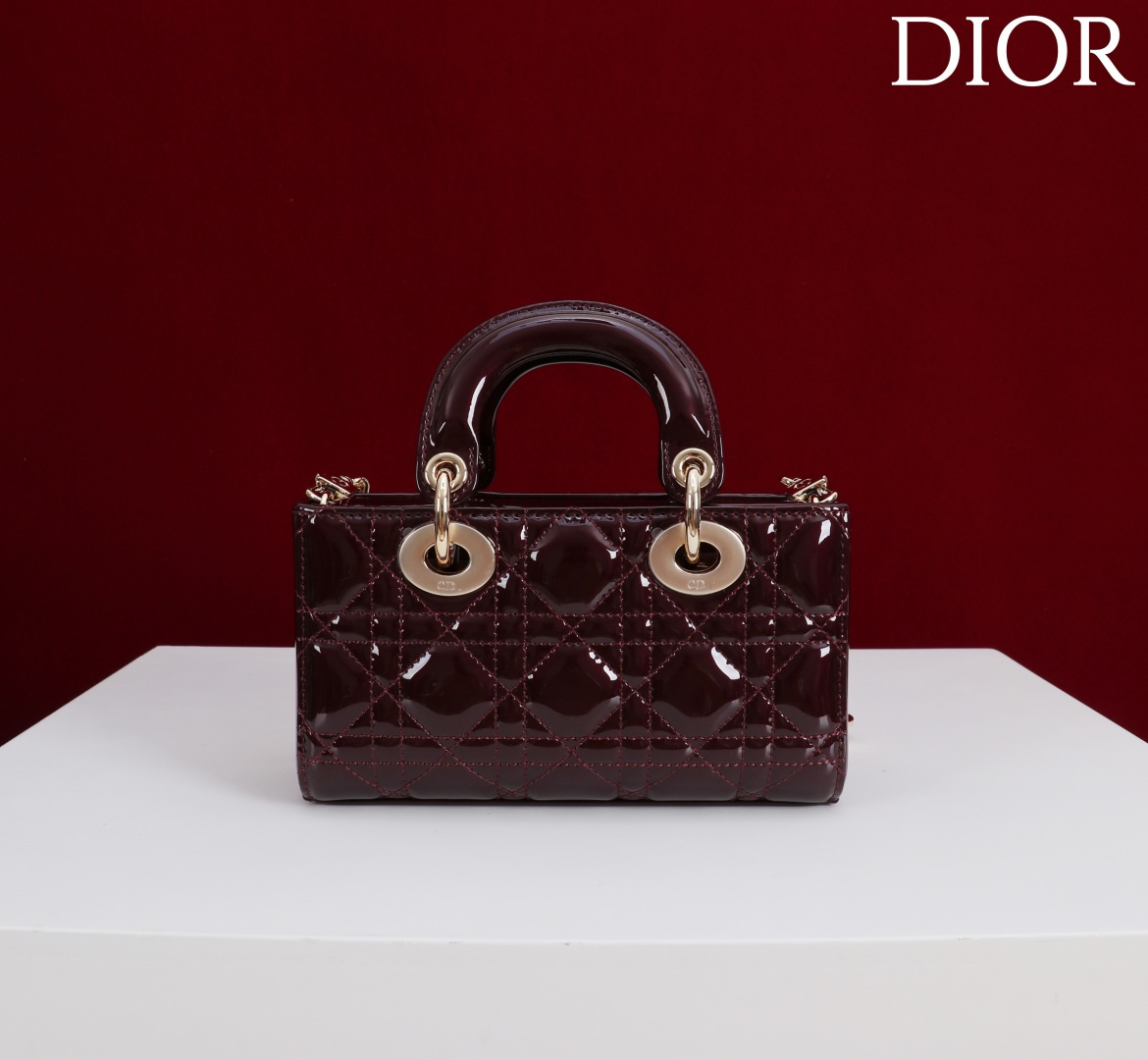  Dior