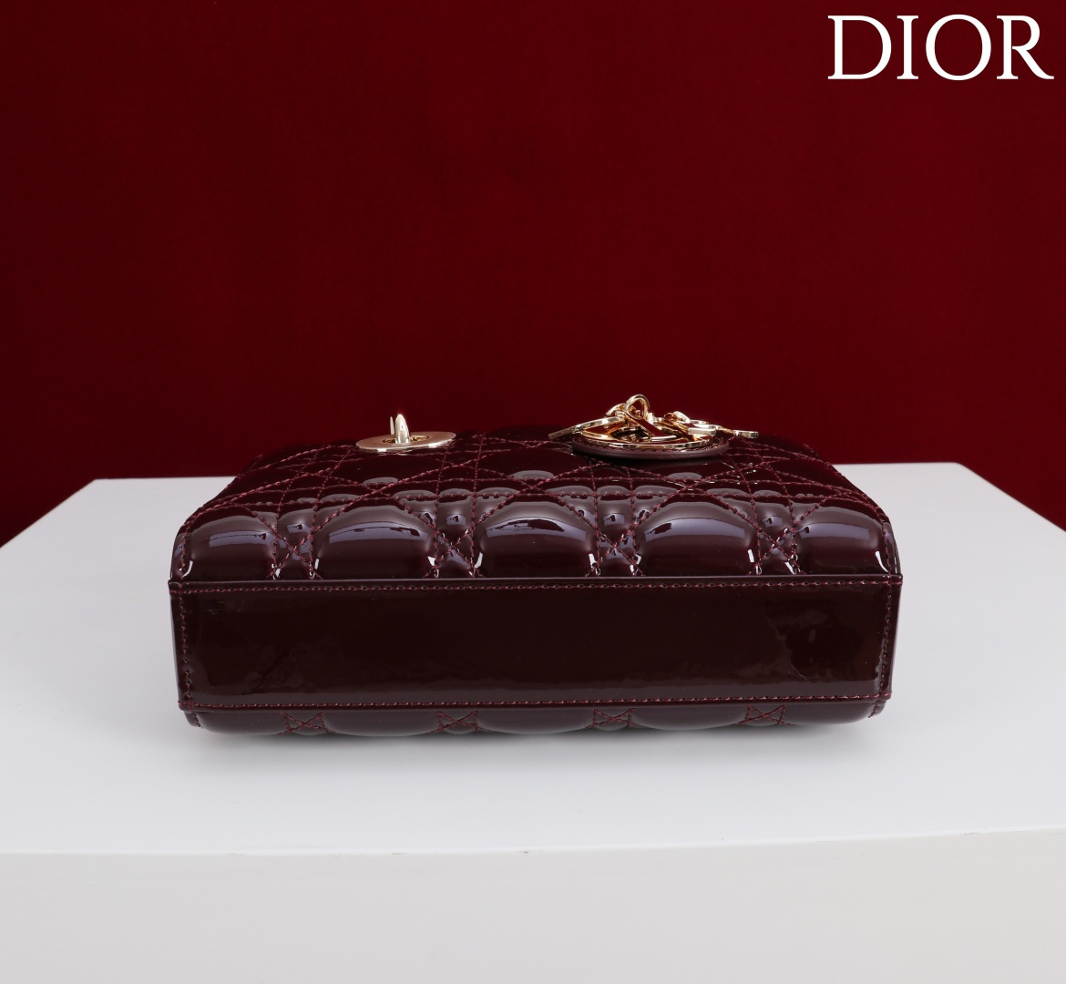  Dior
