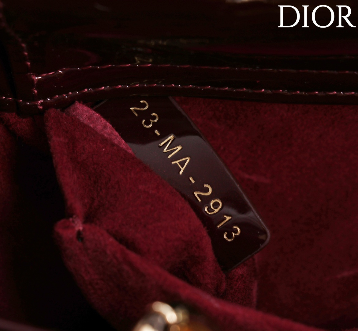  Dior