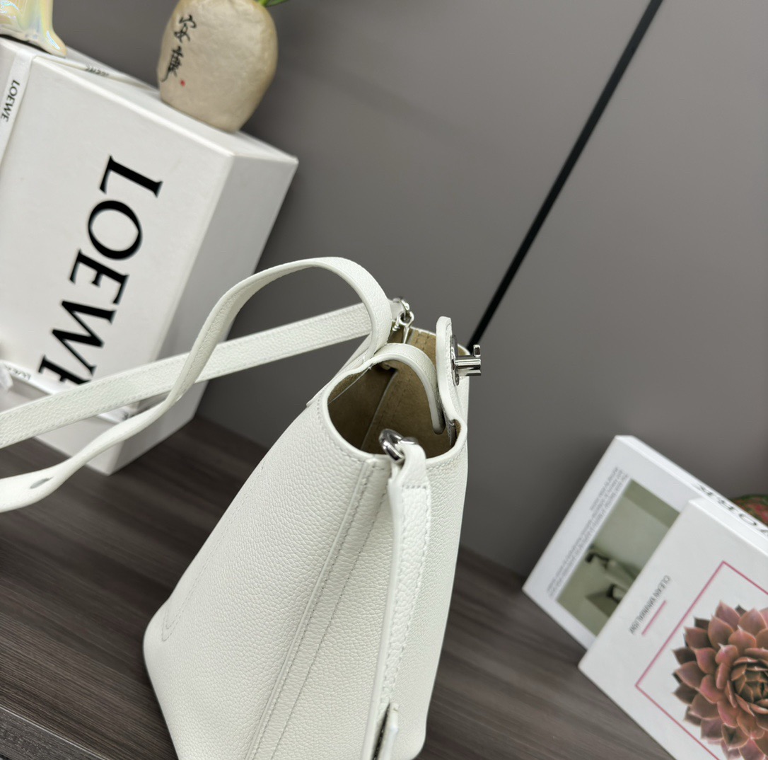 LOEWE