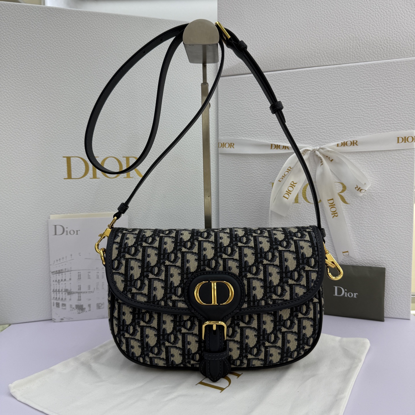  Dior