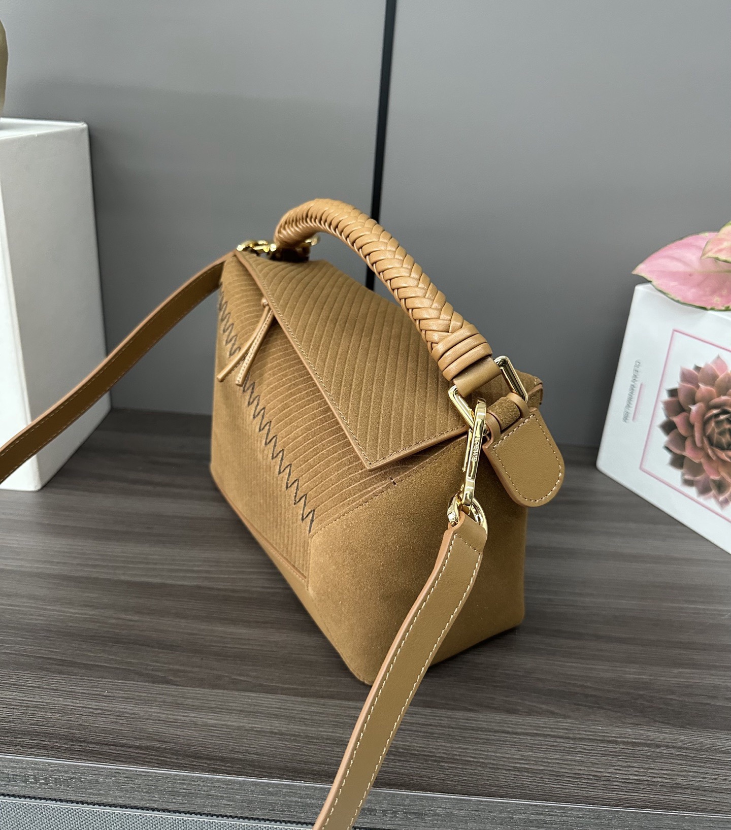LOEWE