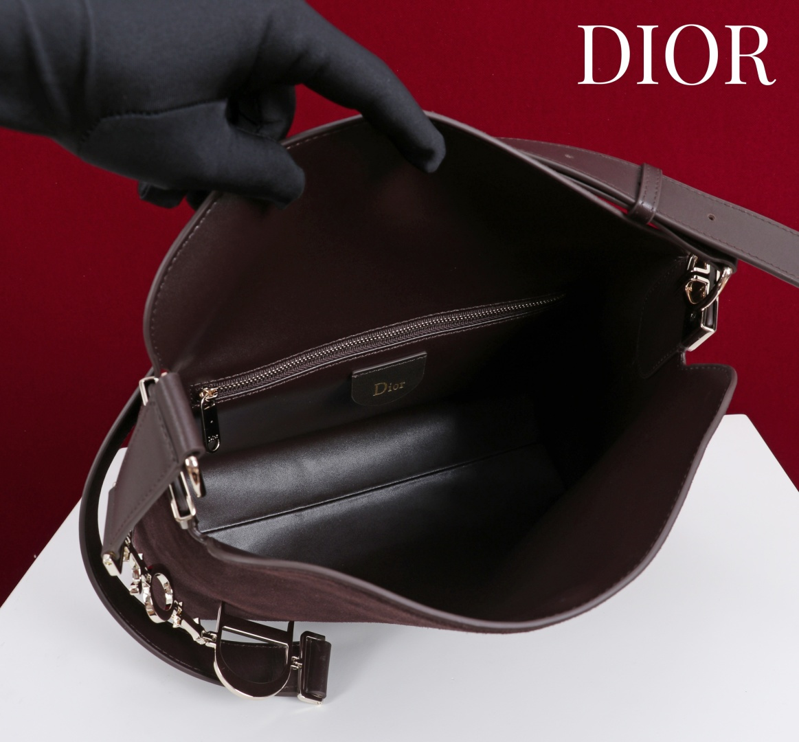  Dior