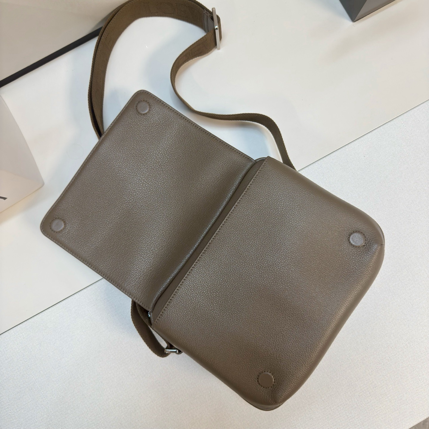 LOEWE