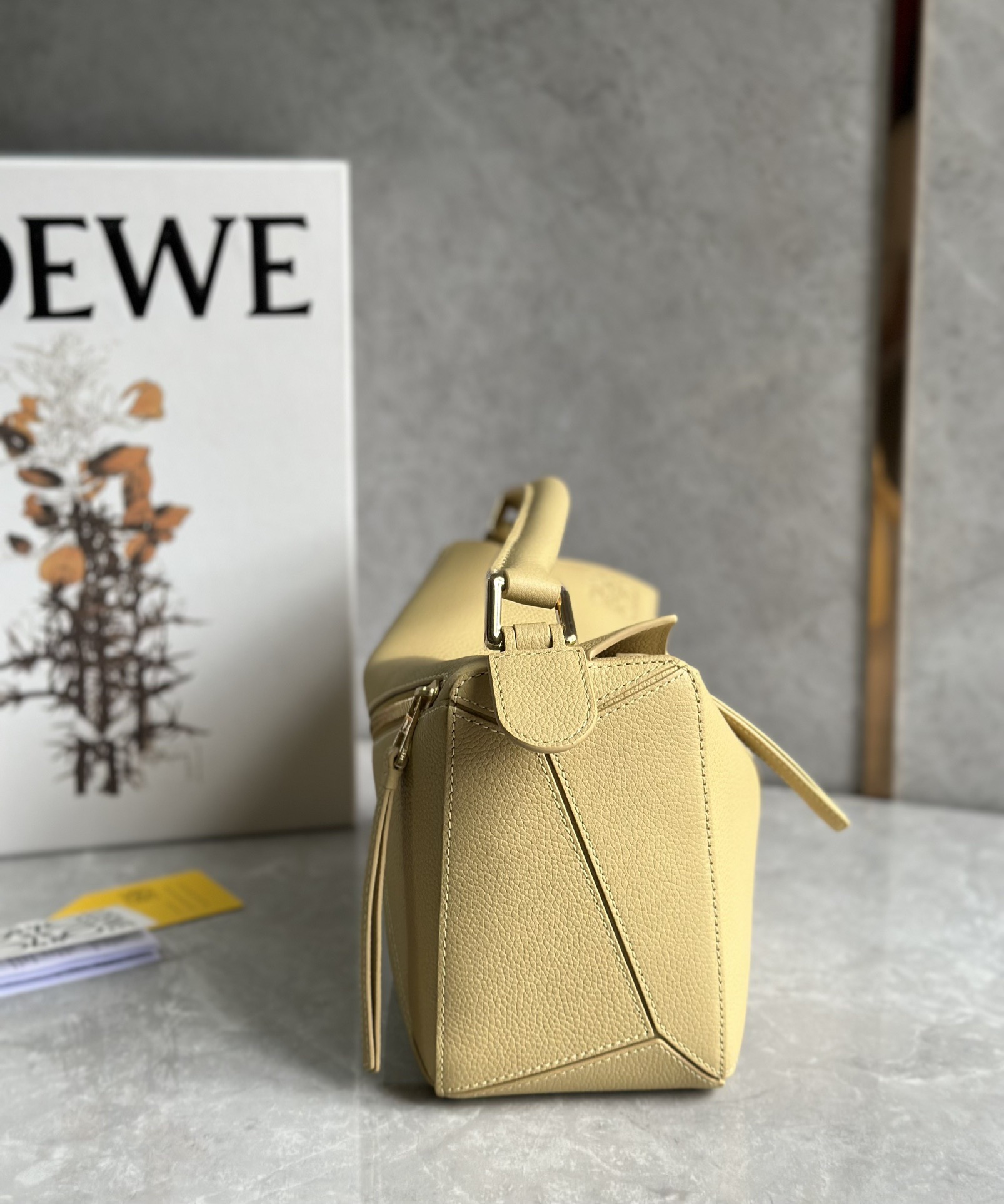 LOEWE