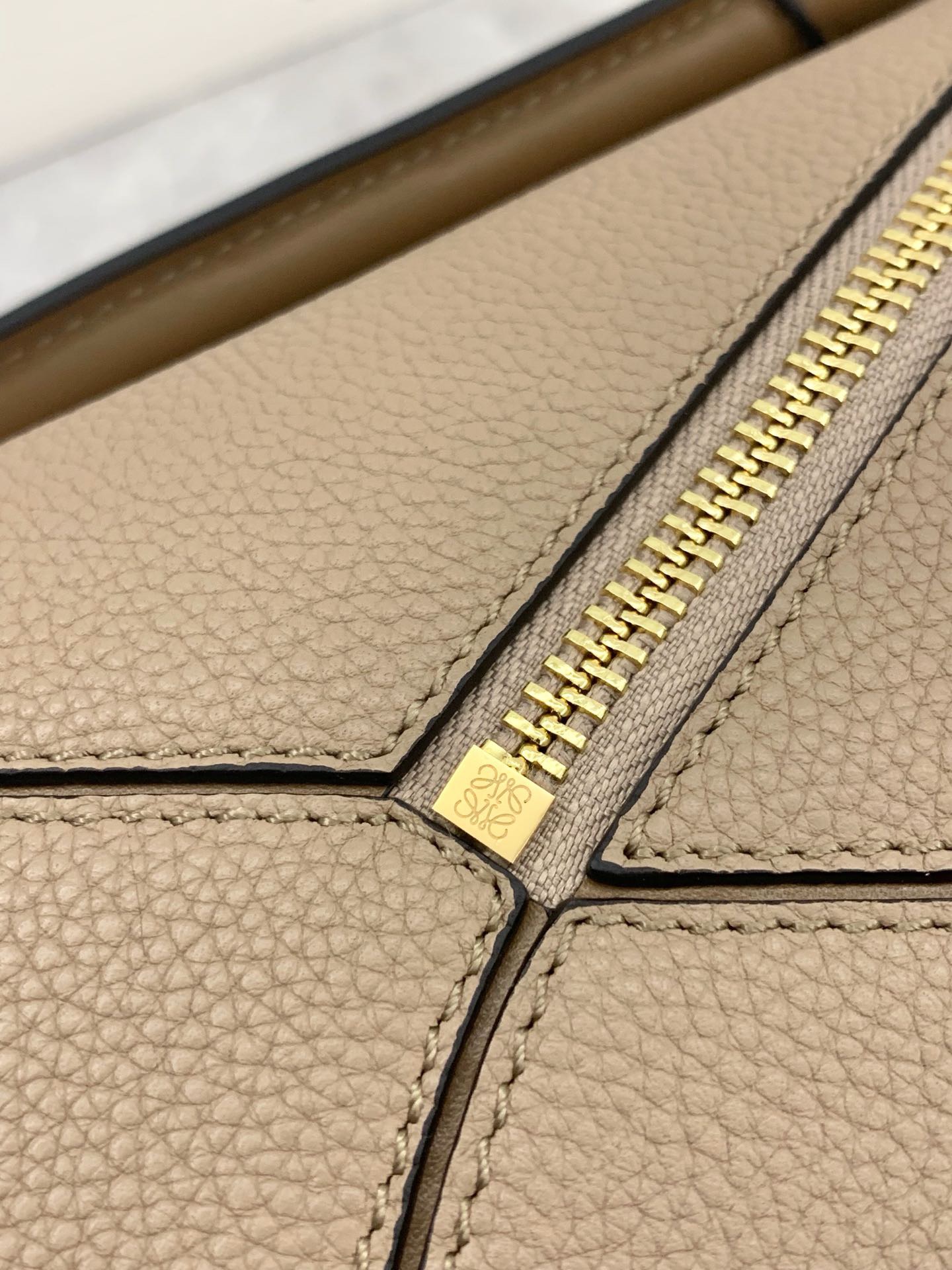 LOEWE