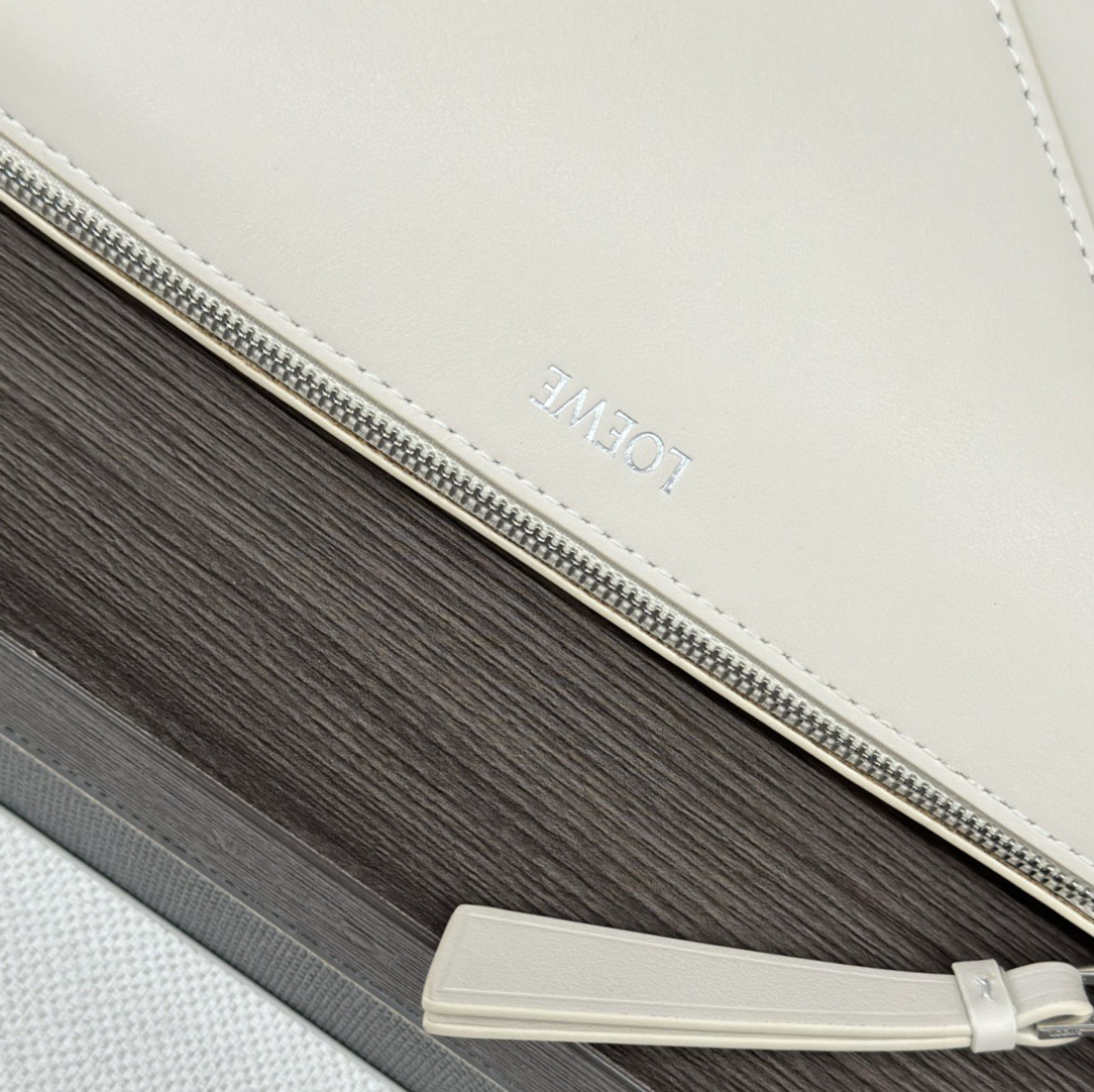 LOEWE