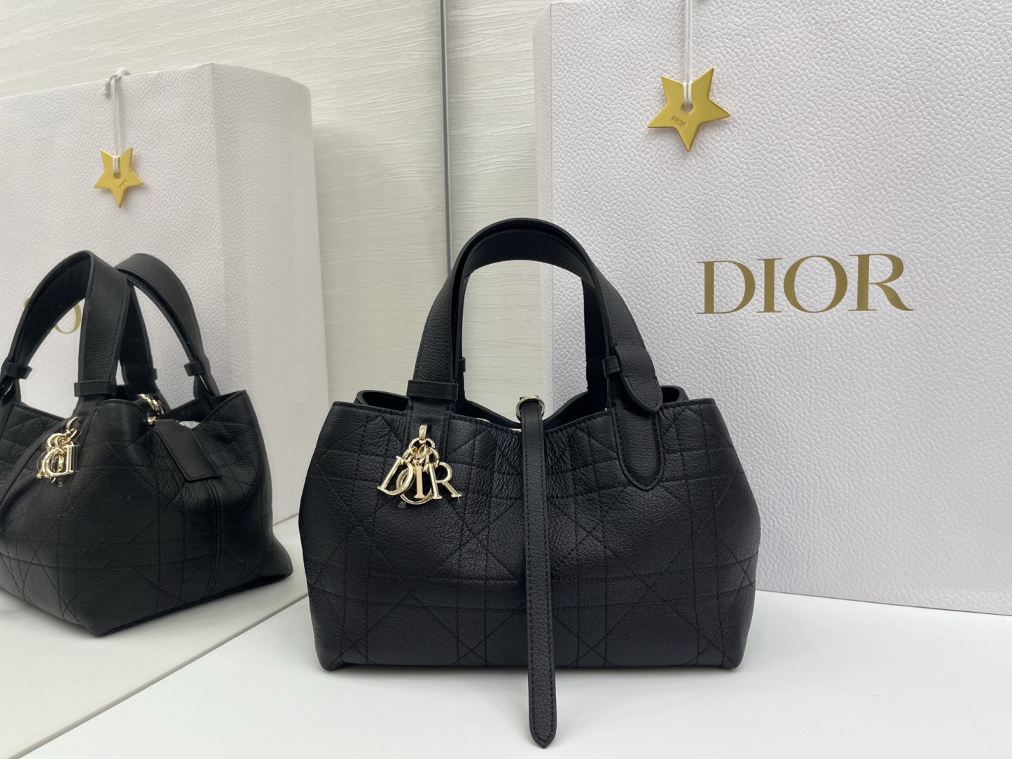 Dior