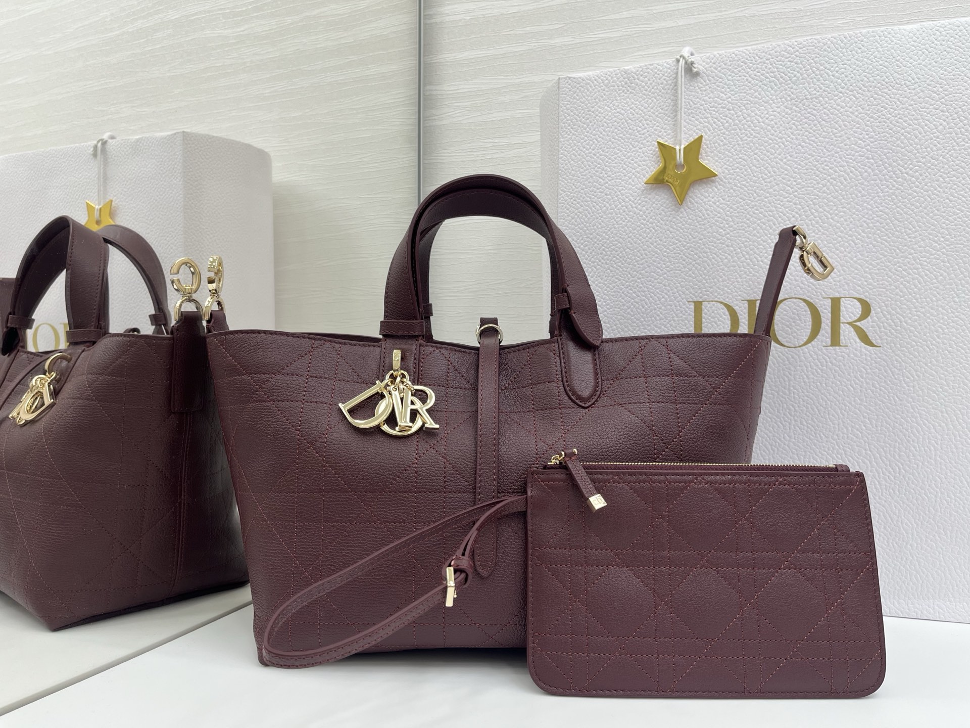    Dior