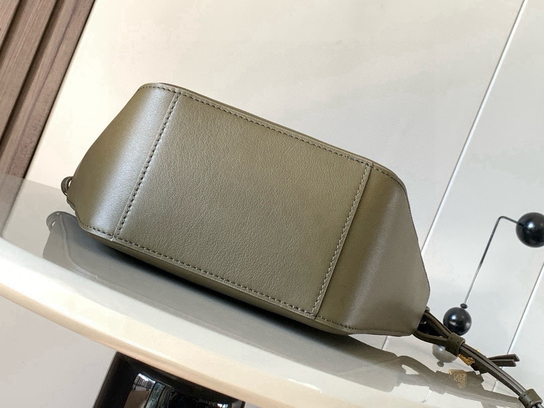 LOEWE