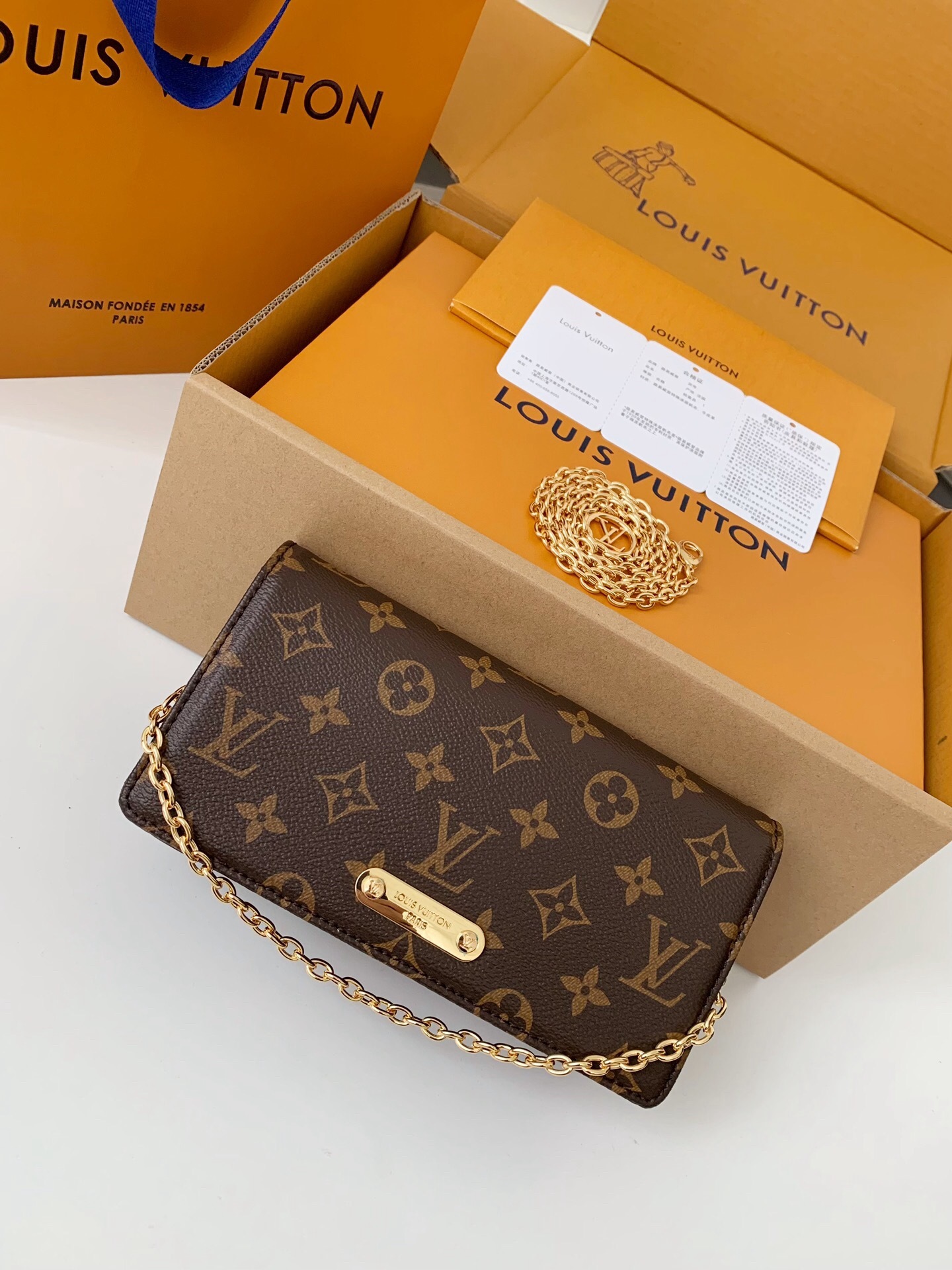lv