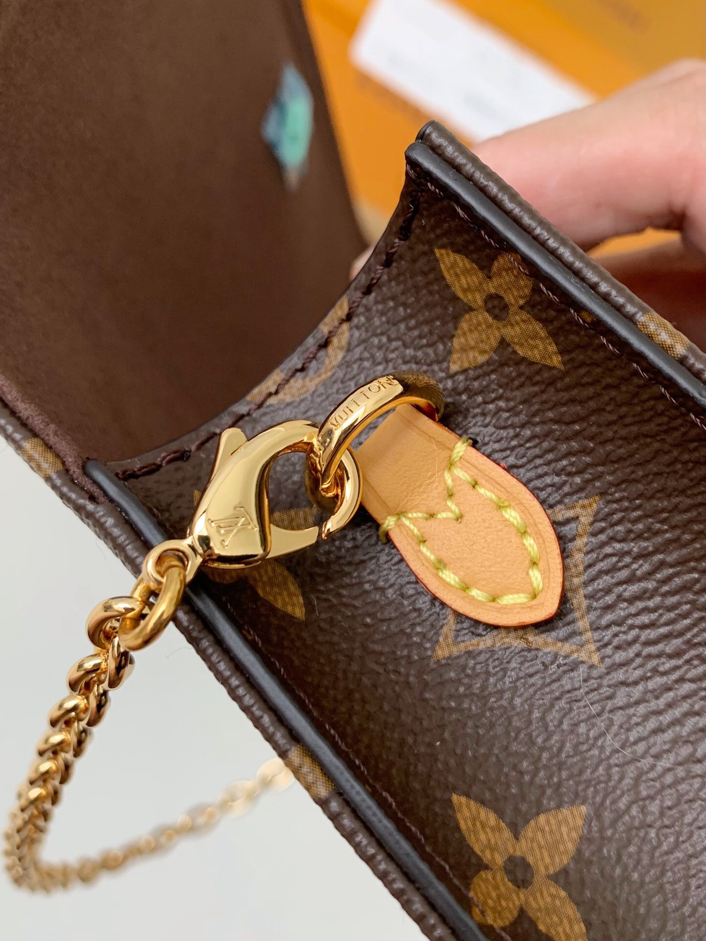 lv