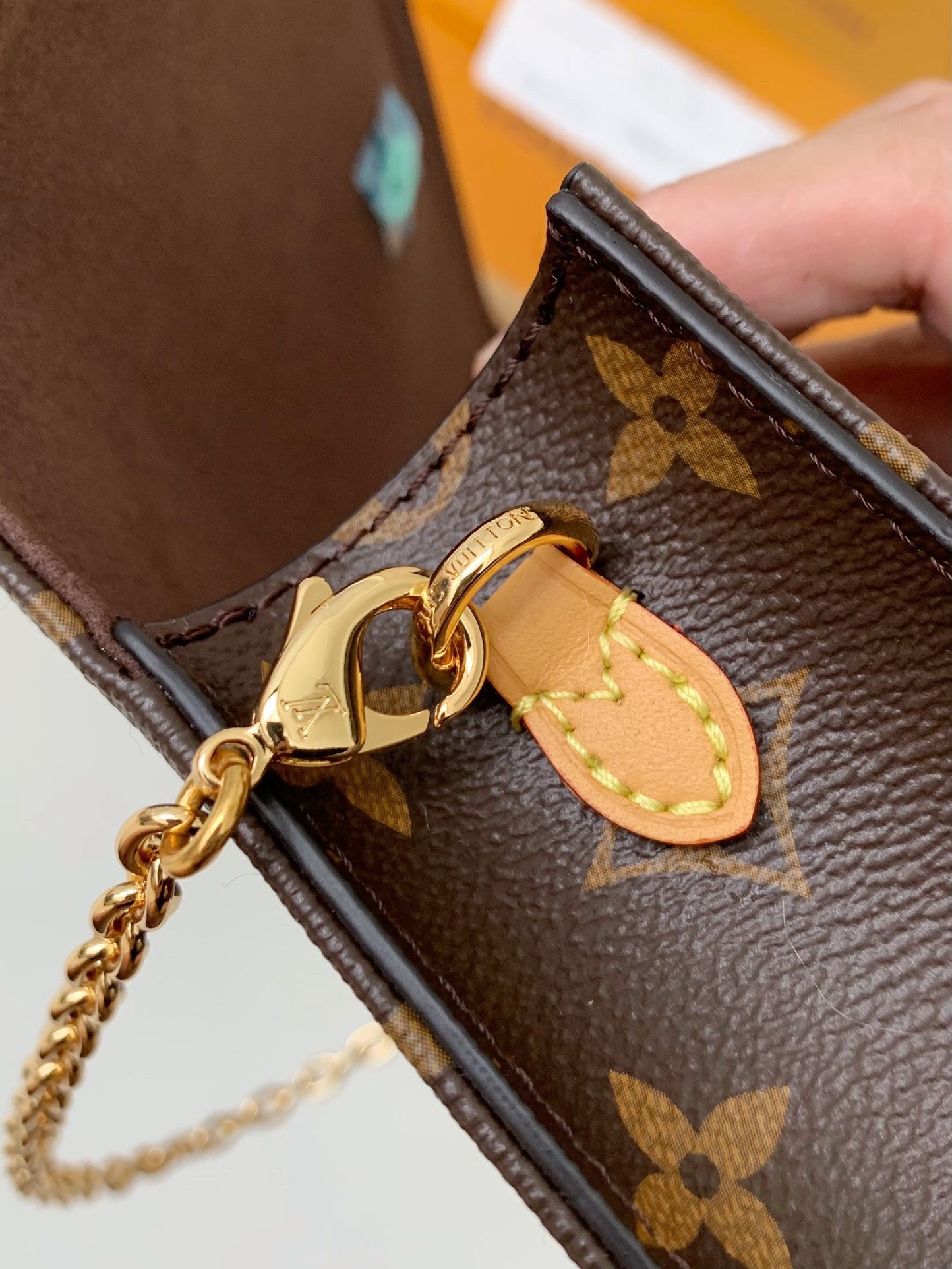 lv