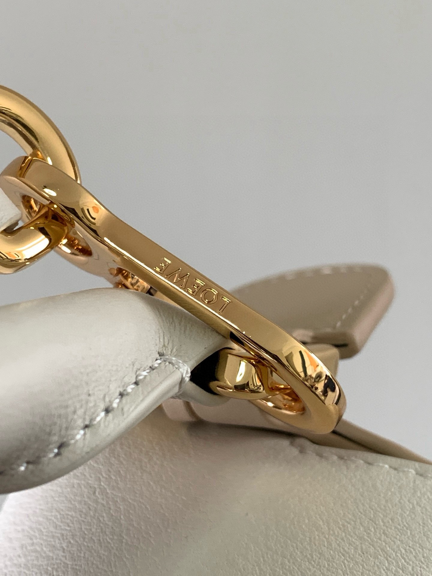 LOEWE