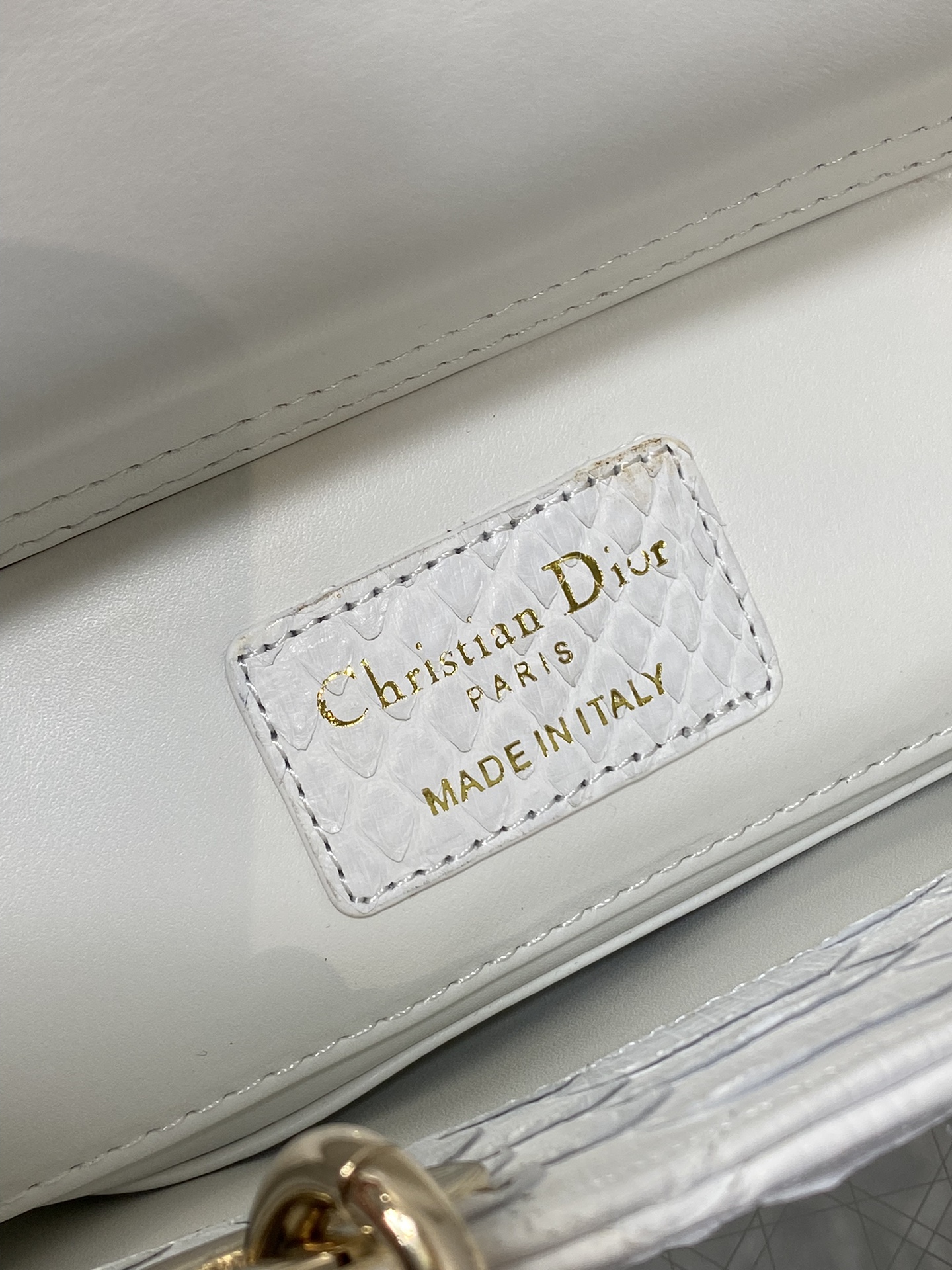 Dior