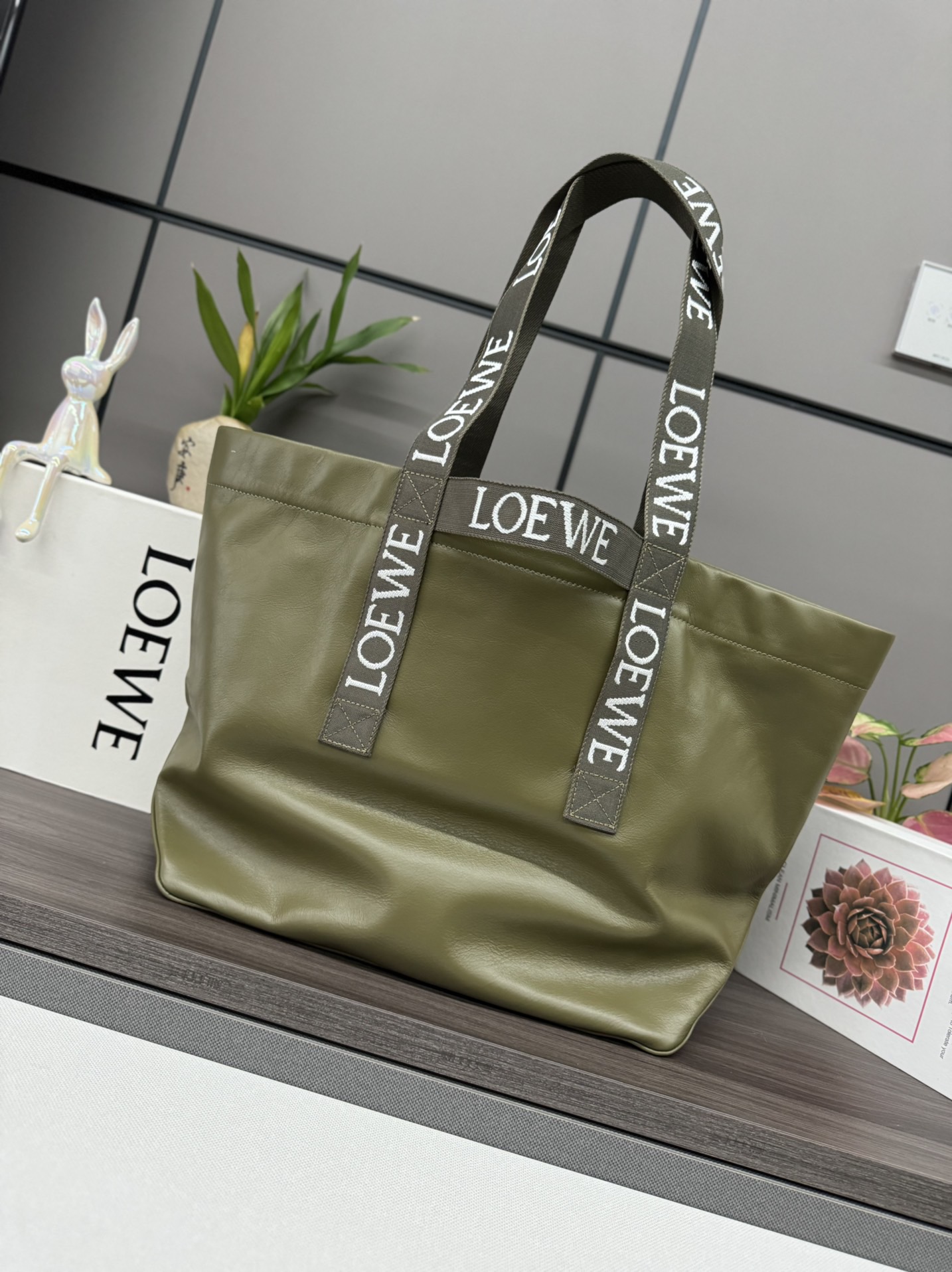 LOEWE
