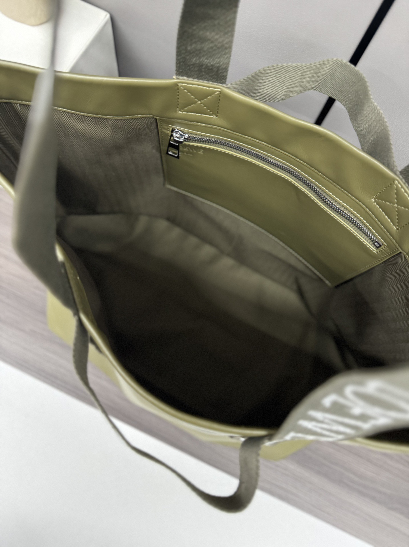 LOEWE