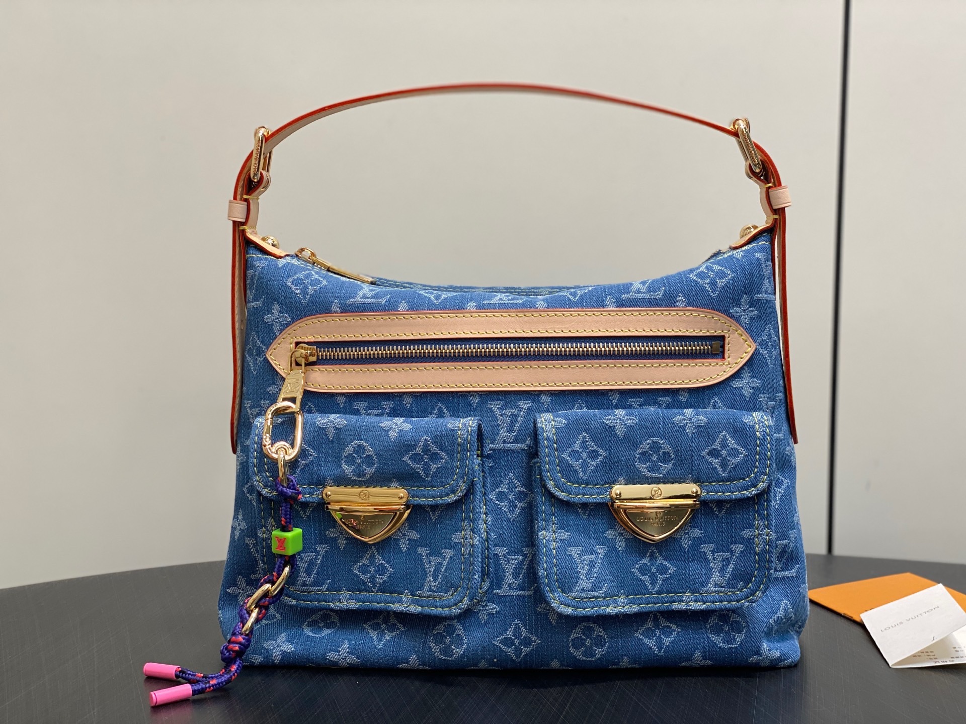   lv