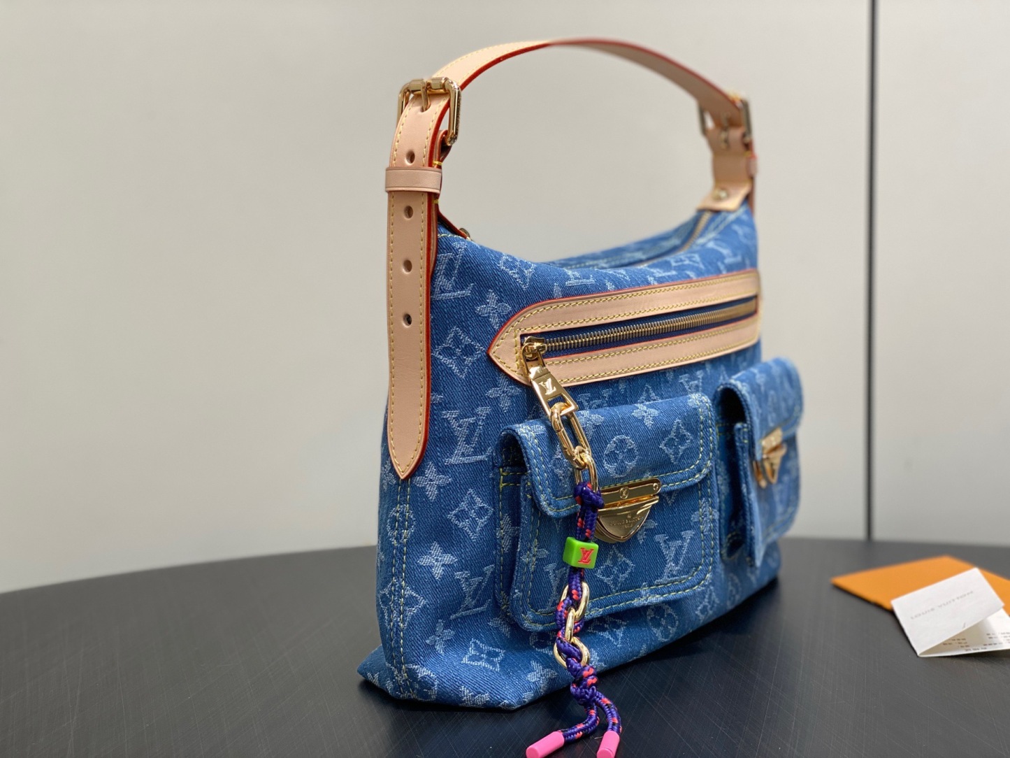   lv